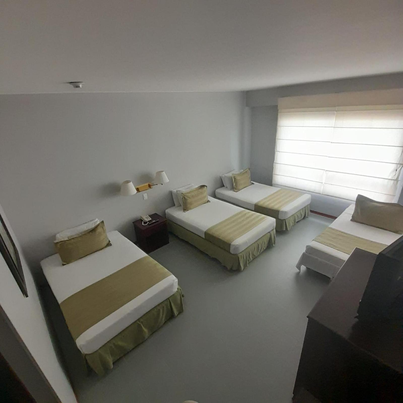 Hotel Internacional La Triada Bucaramanga Esterno foto