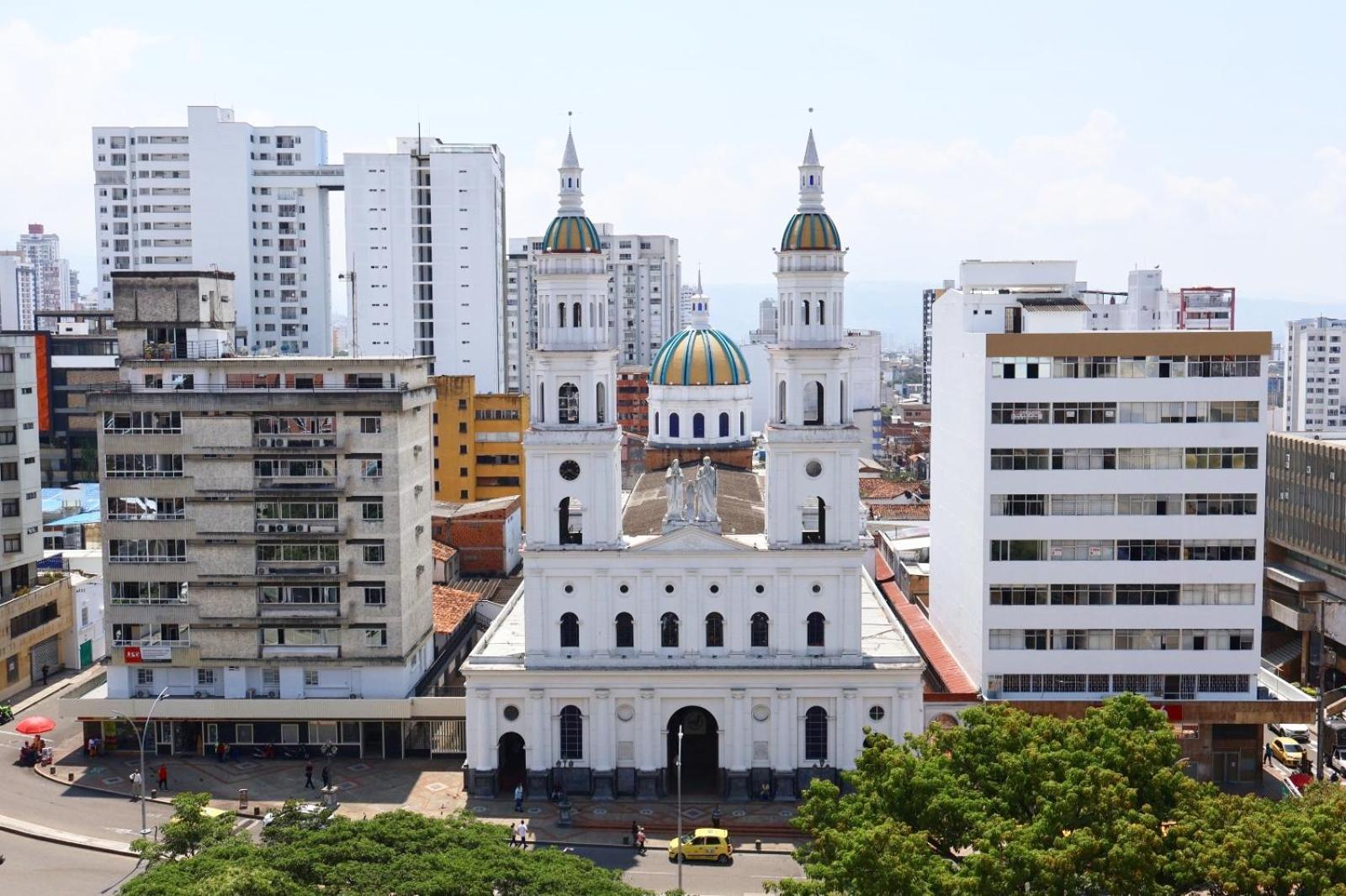 Hotel Internacional La Triada Bucaramanga Esterno foto
